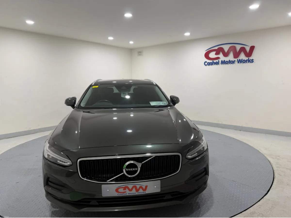 Volvo V90 2.0 D4 MOMENTUM PLUS  AUTO 190BHP**FULL - Image 2