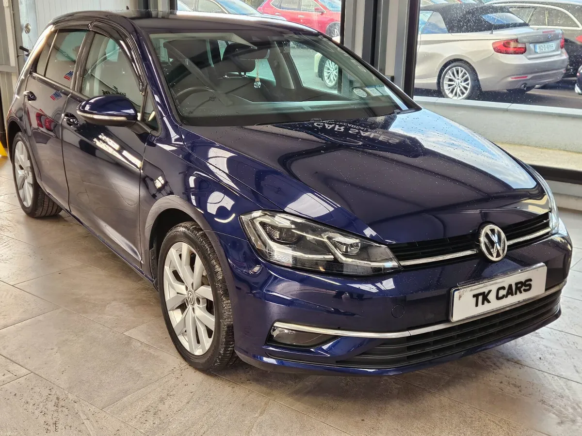 17 VOLKSWAGEN GOLF HIGHLINE 1.4 PETROL AUTOMATIC - Image 1