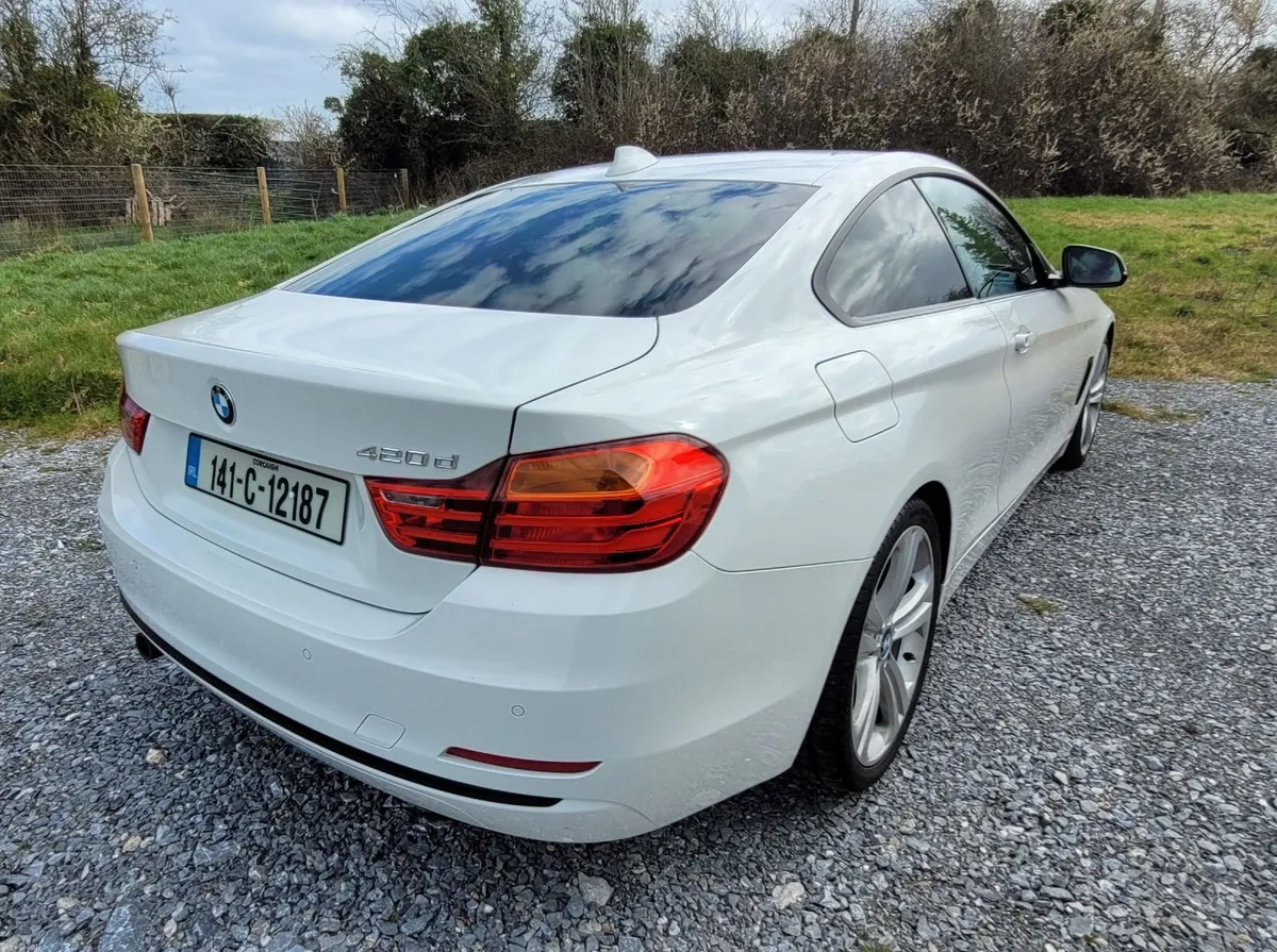 BMW 4-Series 2014 - Image 3