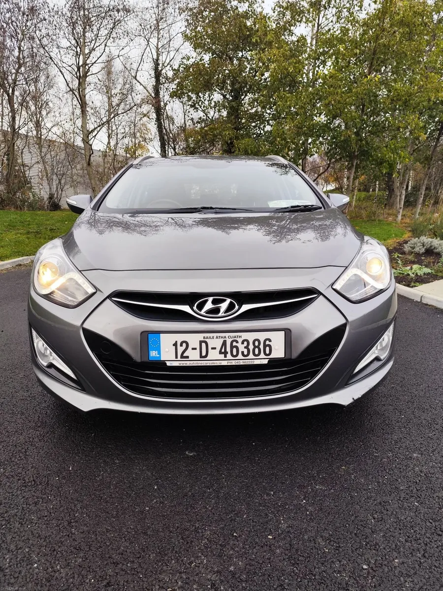 Hyundai i40 2012 - Image 1