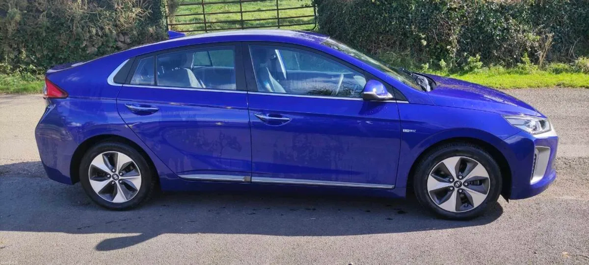 Hyundai IONIQ Premium 28KW - Image 3