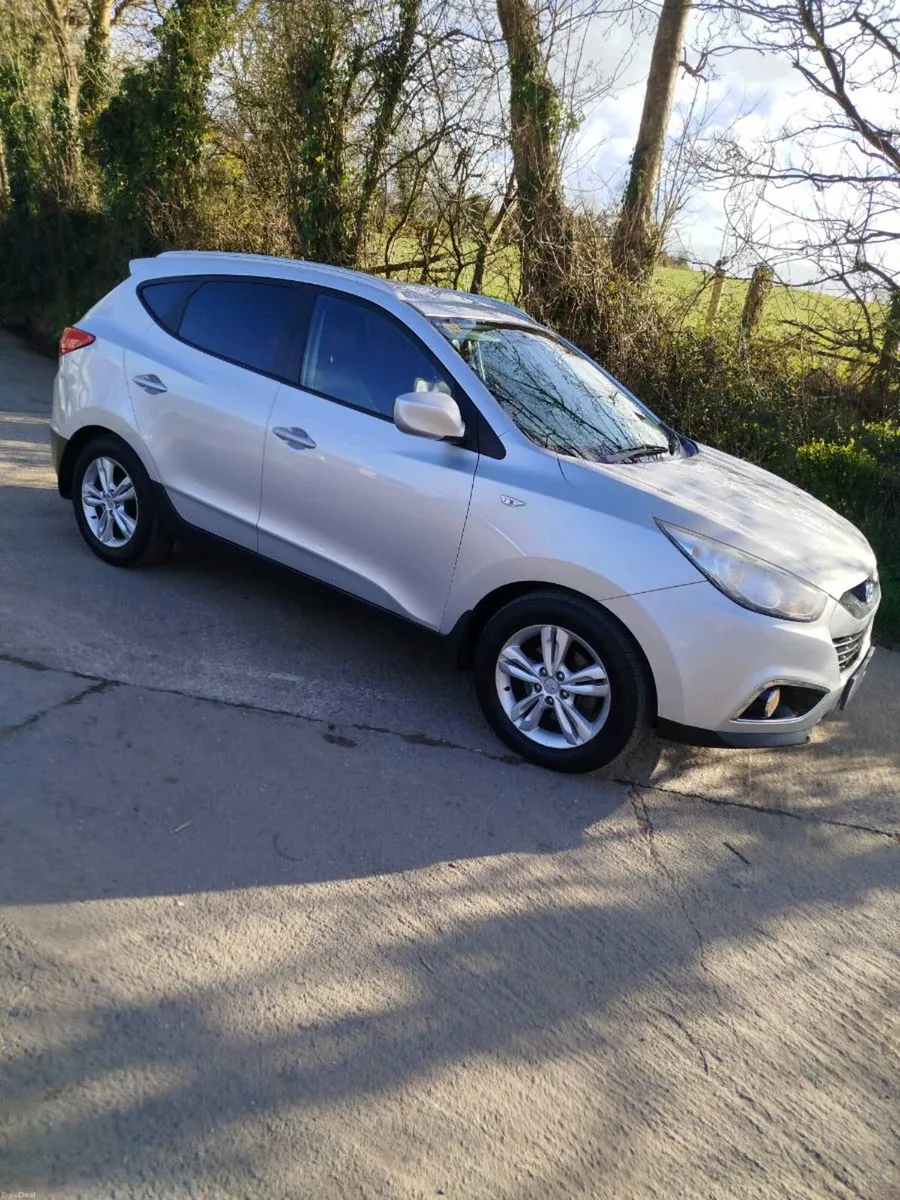 Hyundai ix35 - Image 2