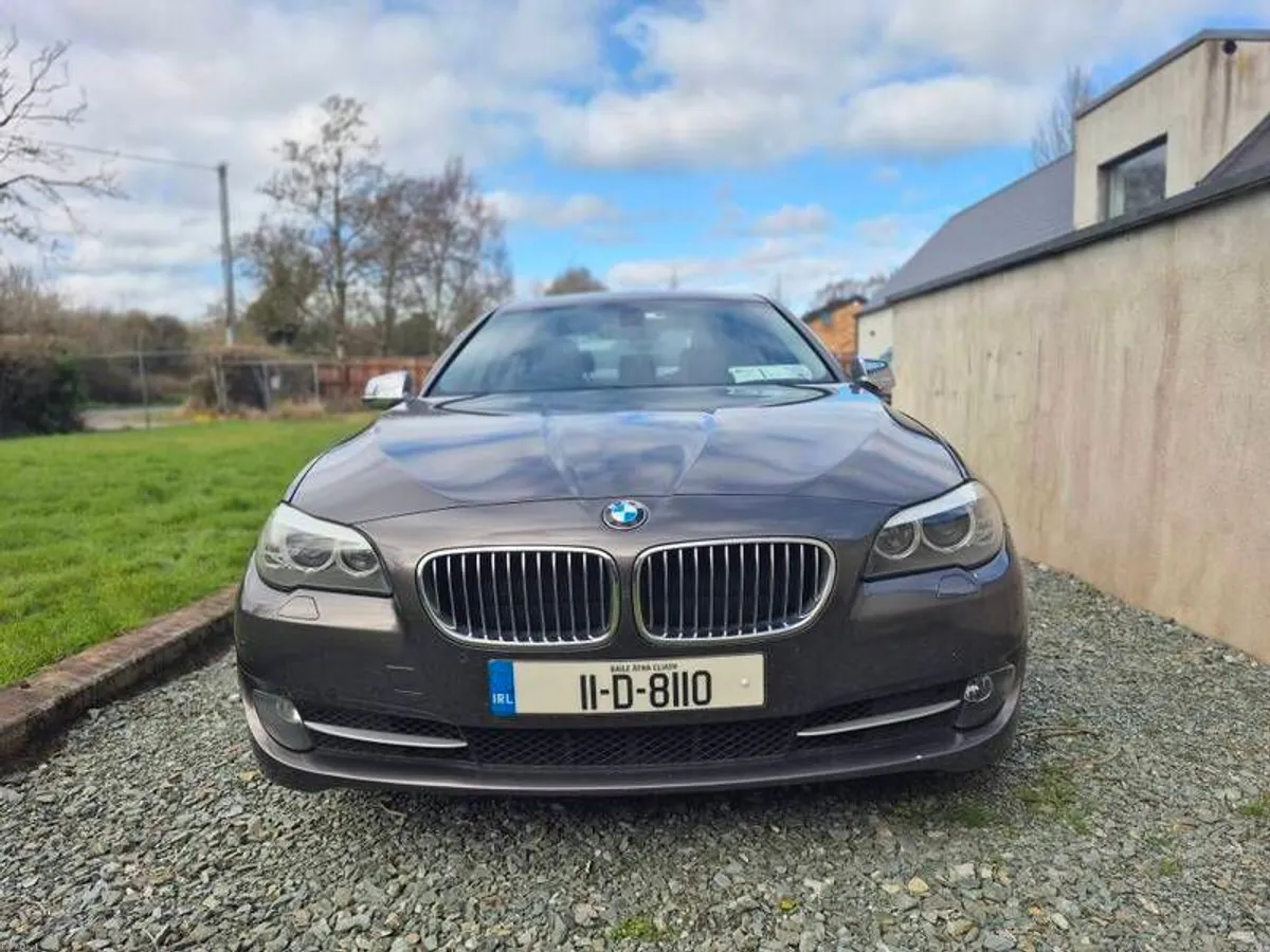 2011 Bmw 5-series - Image 3