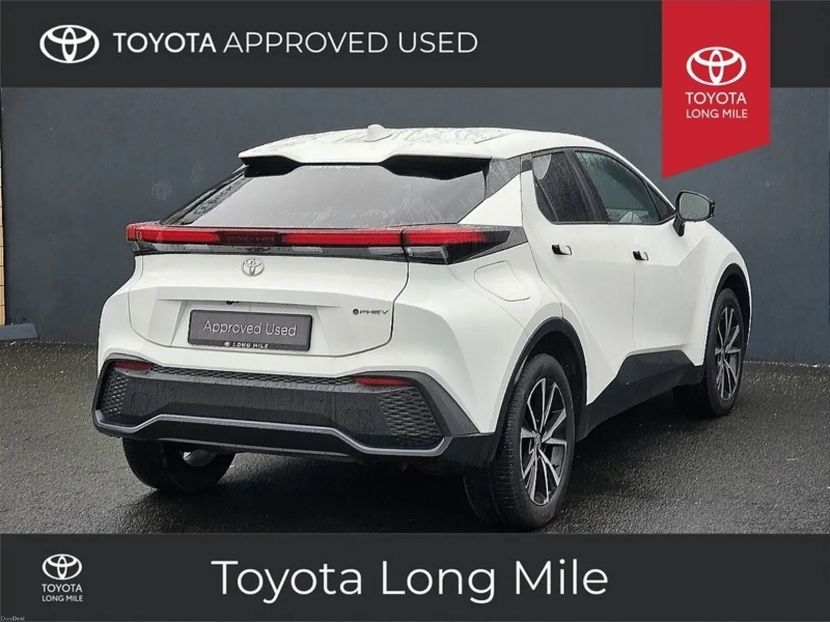 Toyota C-HR 1.8 Hybrid Sport 5Dr - Image 3