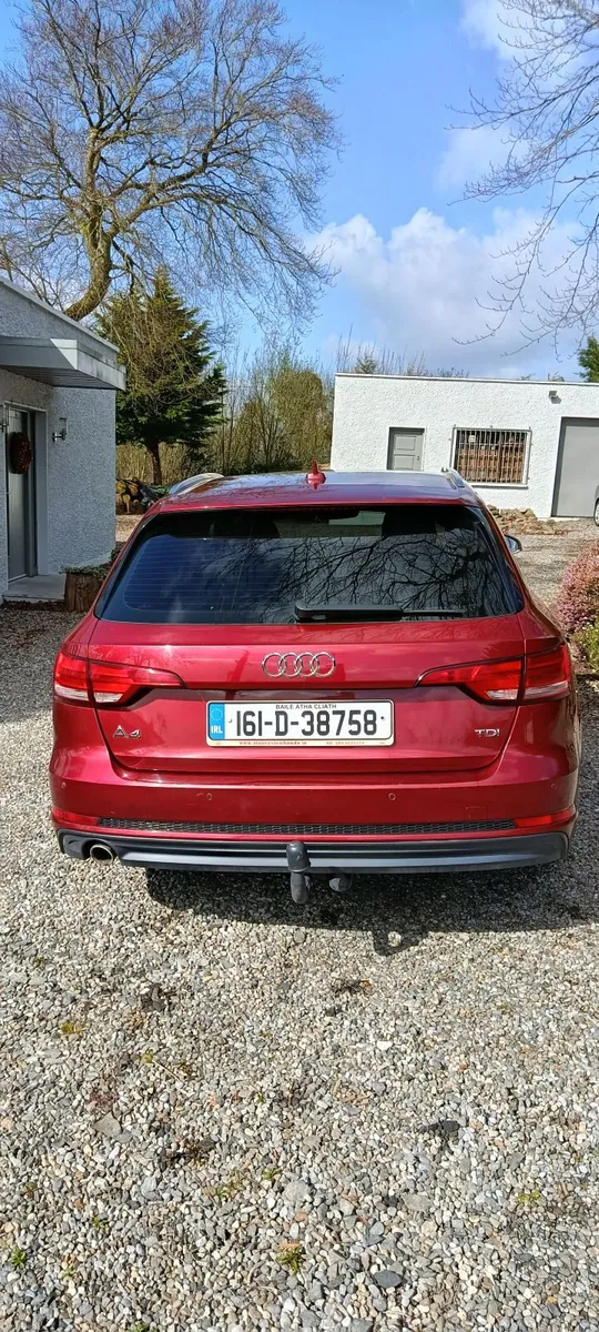 2016 Audi A4  Avant 2.0TDI  150 S-Line. - Image 4