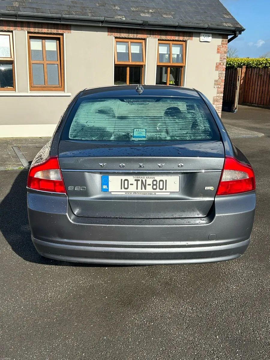 VOLVO!S80!MINT!LOW MILAGE!!! - Image 2