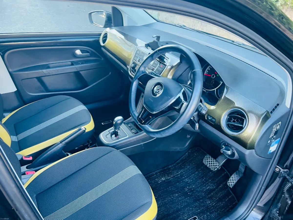 Volkswagen up! FINANCE AVAILABLE FROM €55 P/W - Image 4