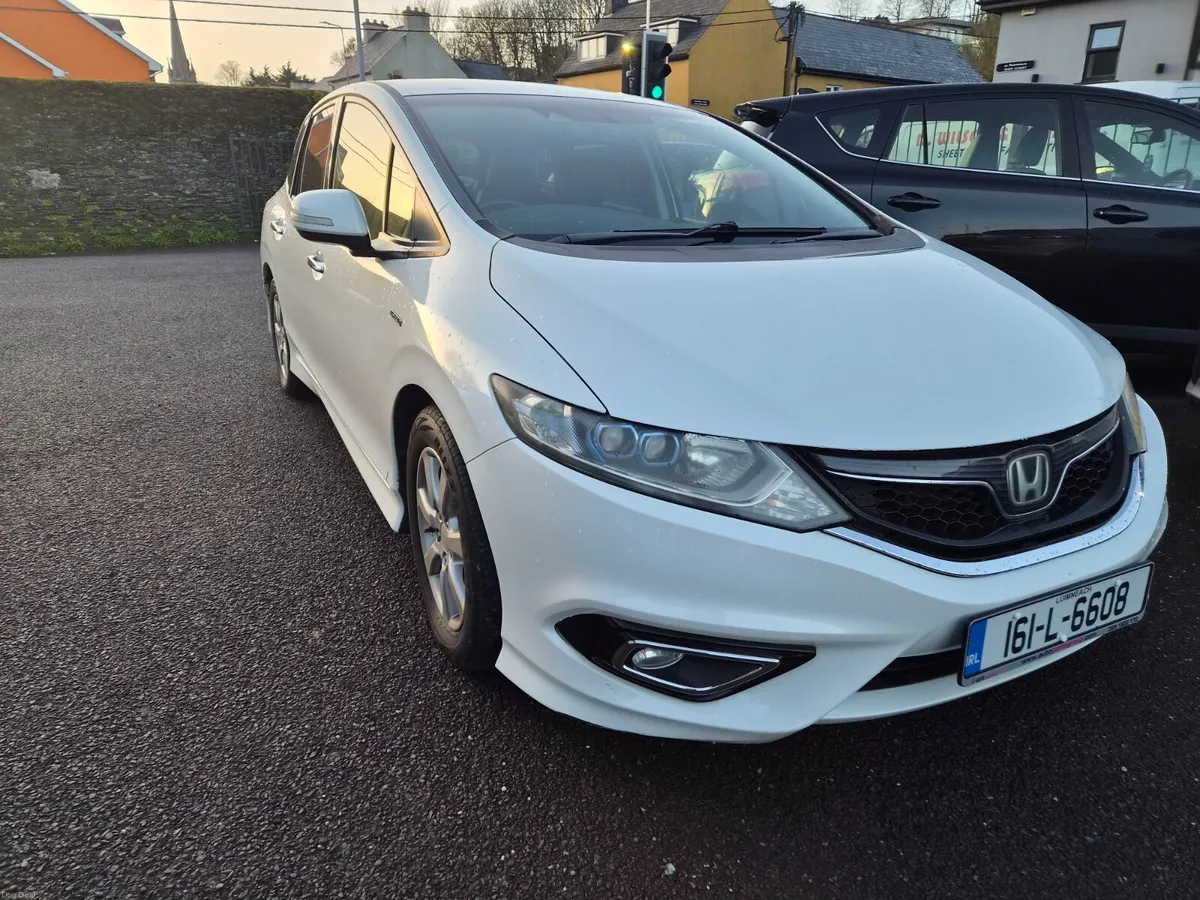 Honda Jade 1.5 Hybrid Auto, 6-Seat, 85km, Top Spec - Image 3
