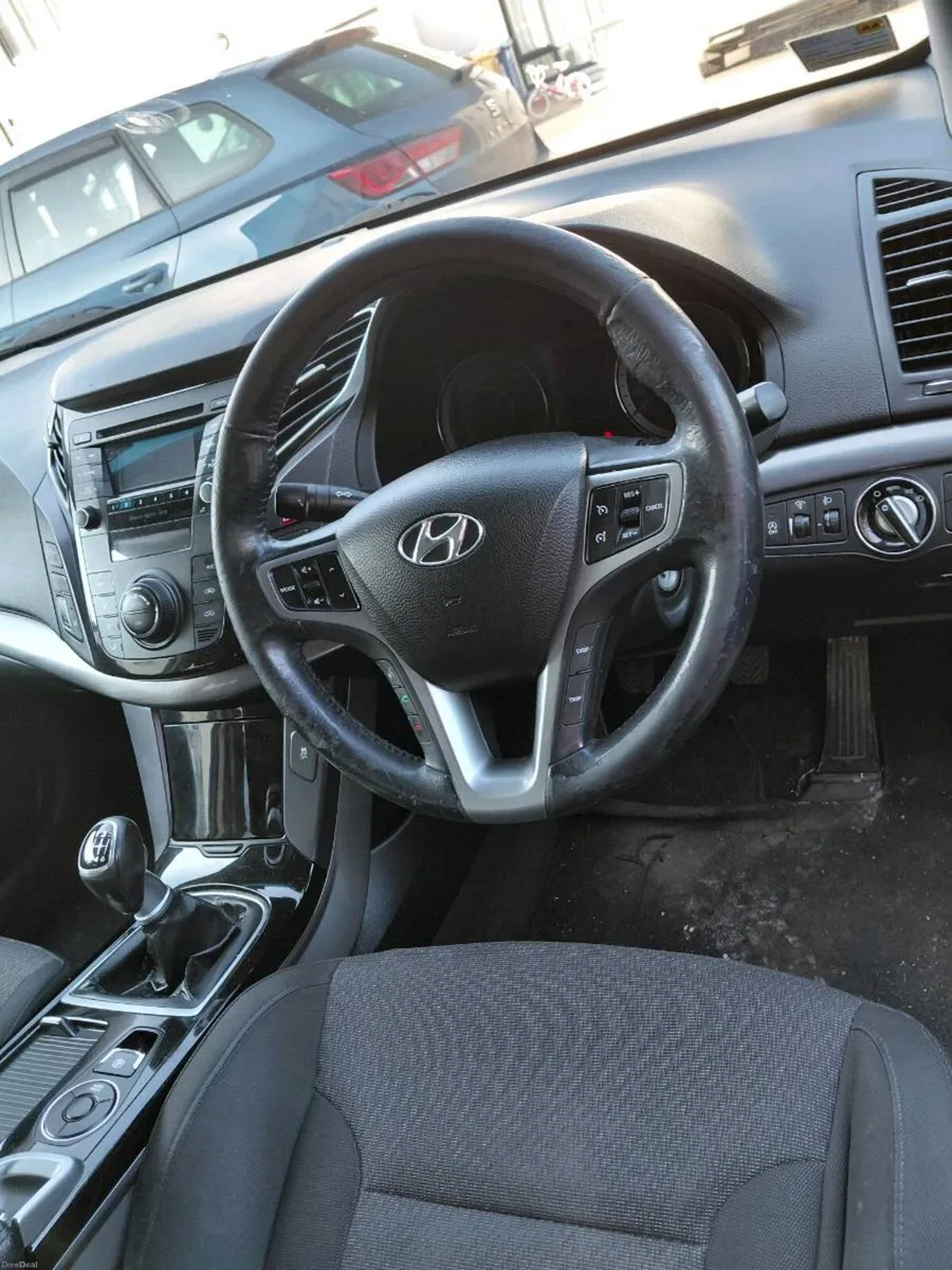 Hyundai i40 , 1.7 diesel. - Image 3
