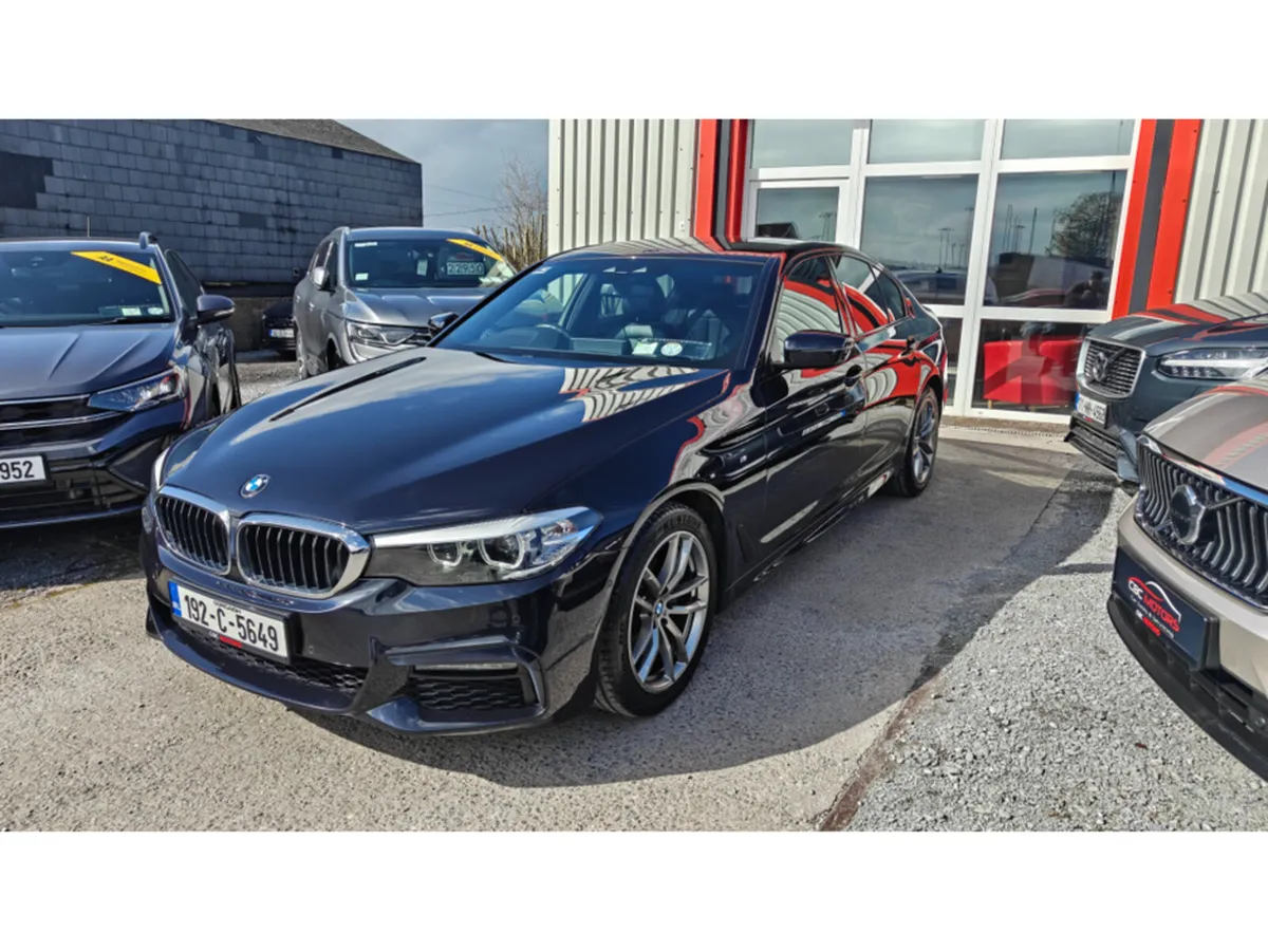 BMW 5-Series 2019 520D M SPORT AUTO - Image 4