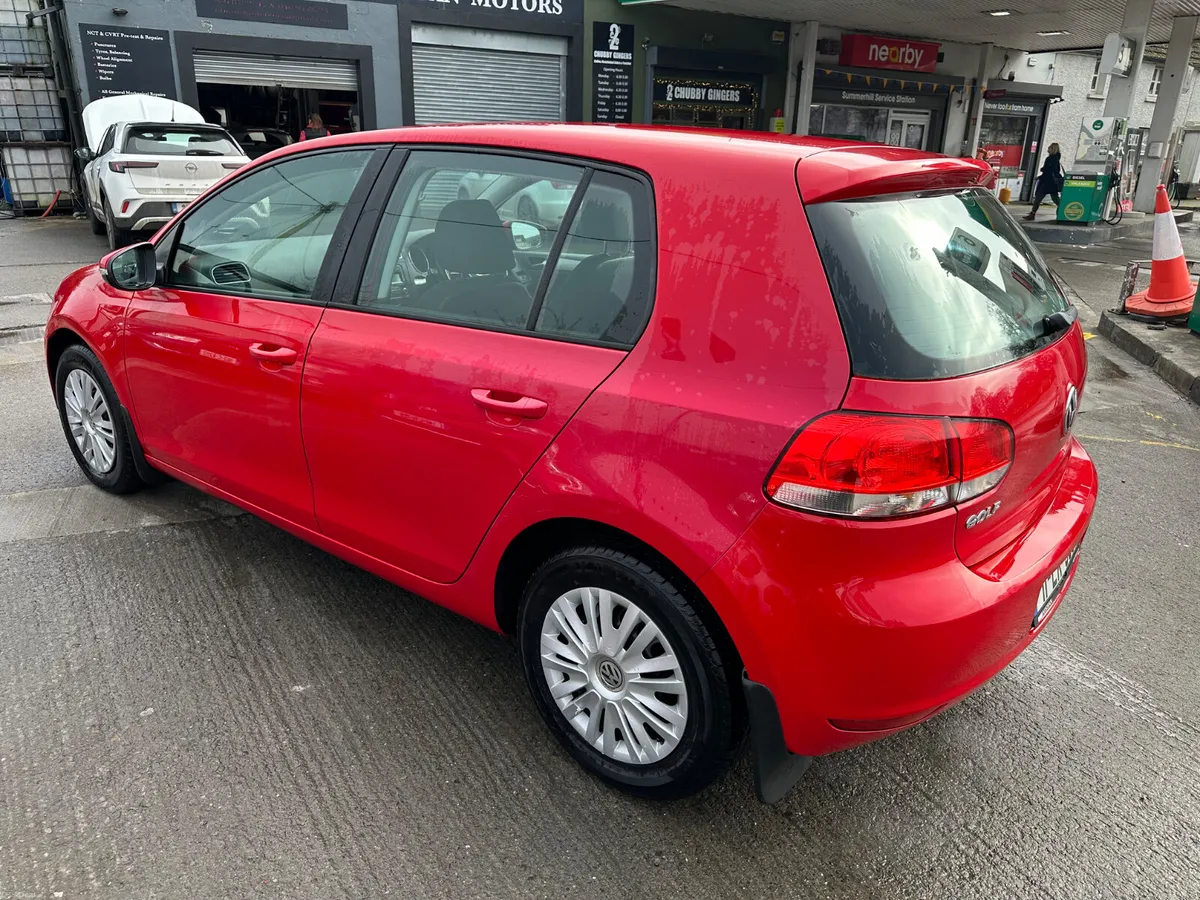 Volkswagen Golf 2011 1.6 TDI 105BHP TRENDLINE - Image 3
