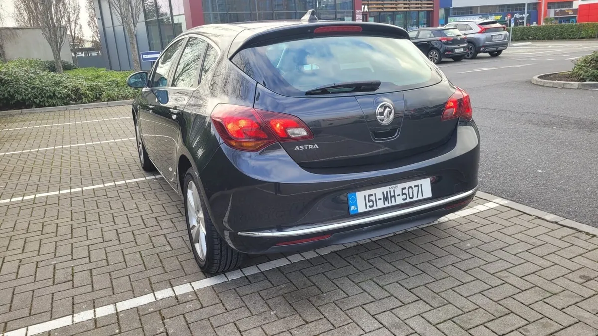 Vauxhall Astra 2015 - Image 4