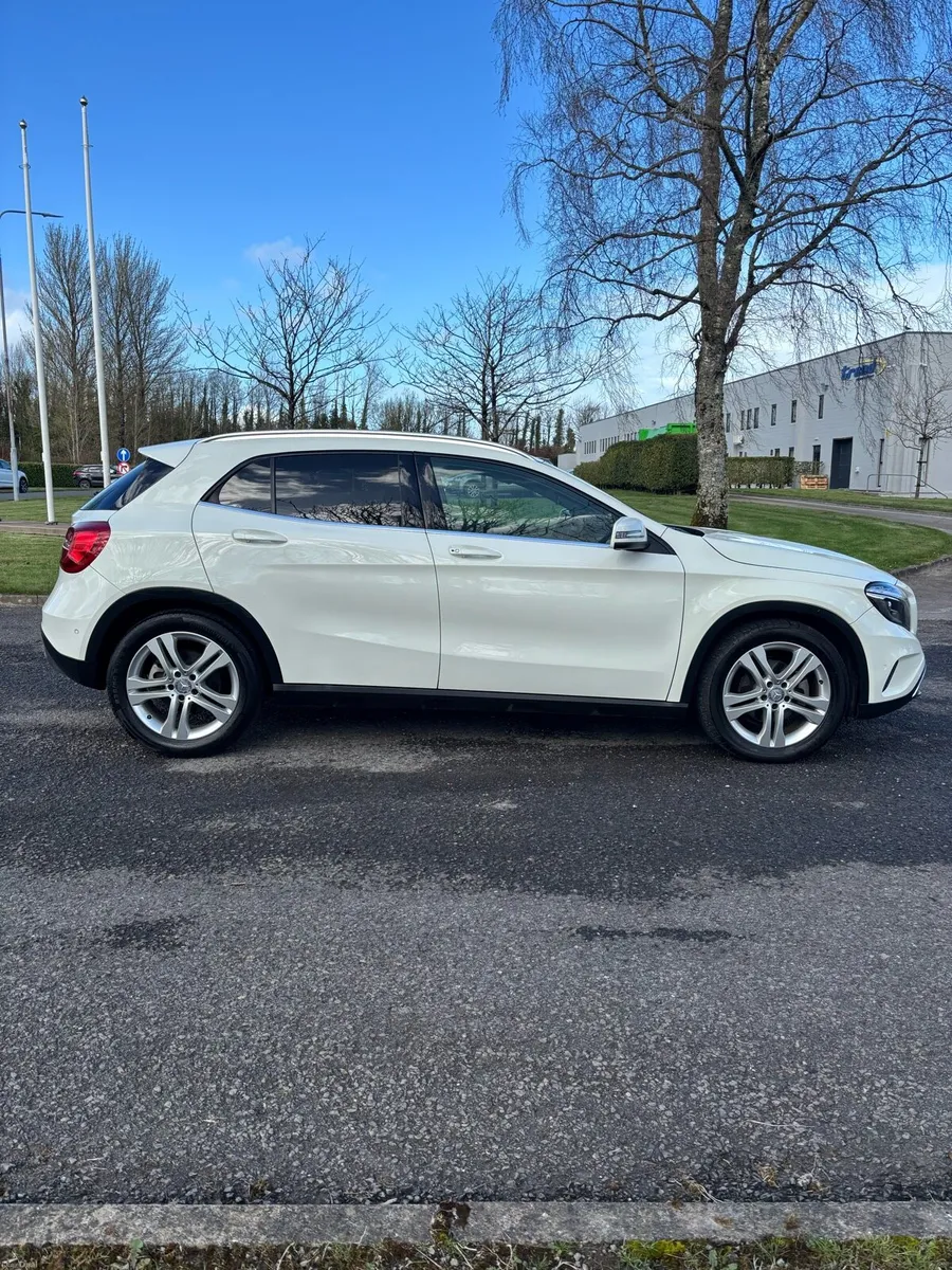 Mercedes BENZ GLA 180 2015 AUTOMATIC New NCT 05/27 - Image 3