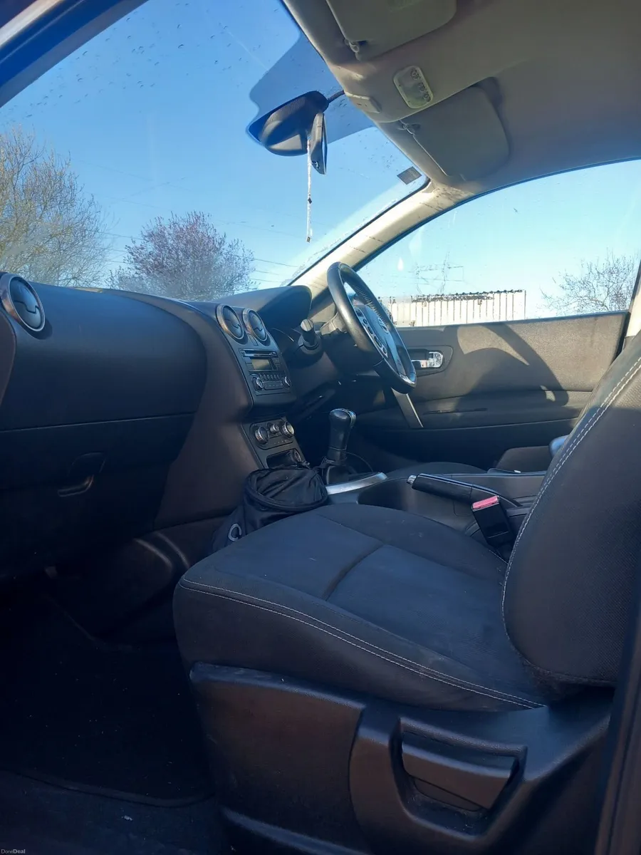 Nissan Qashqai 2011 - Image 3