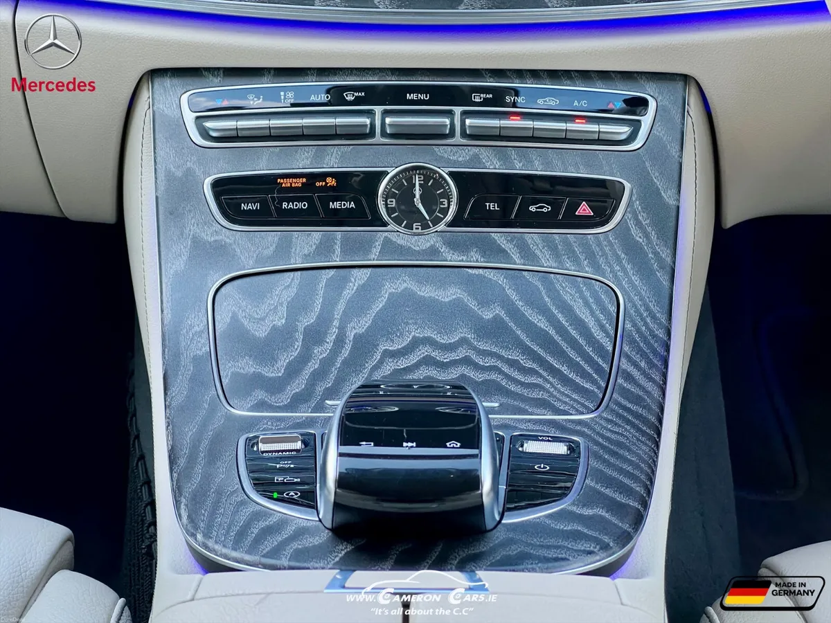 MERCEDES BENZ CLS300d AMG LINE BEST AVAILABLE - Image 6