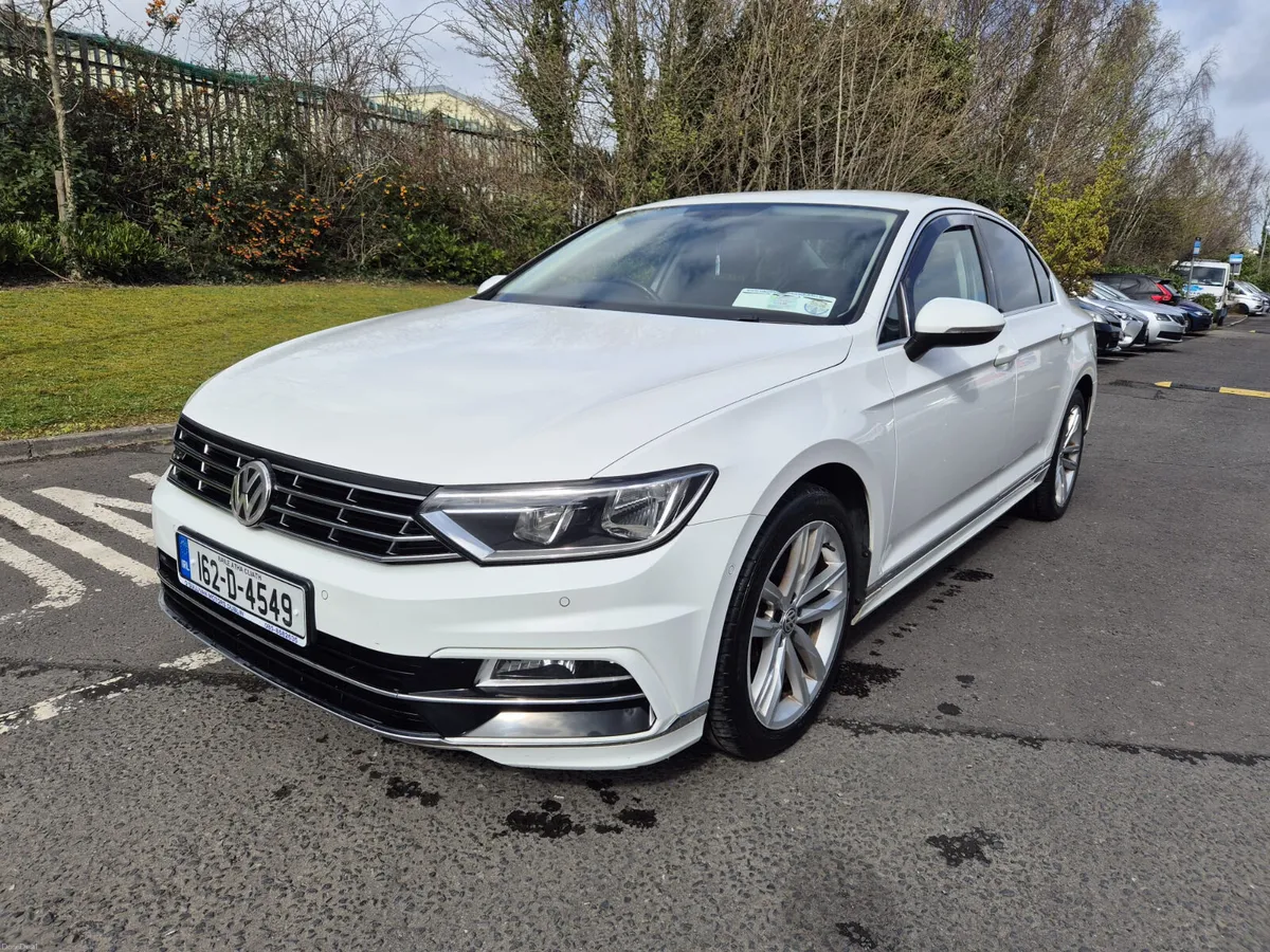 VW Passat 2016 / Highline / 1.6 Diesel / Manual - Image 1