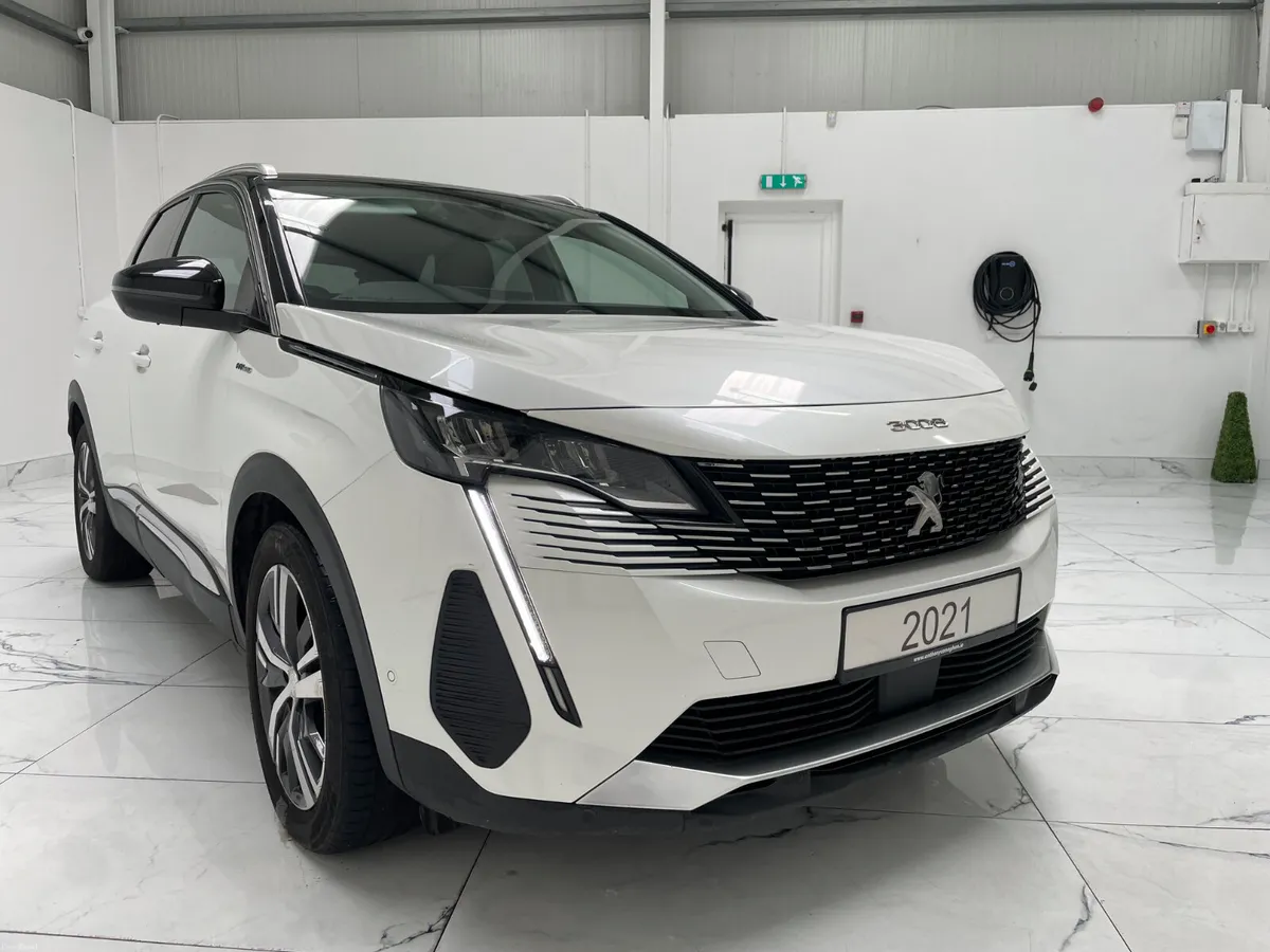 Peugeot 3008 2021 - Image 1