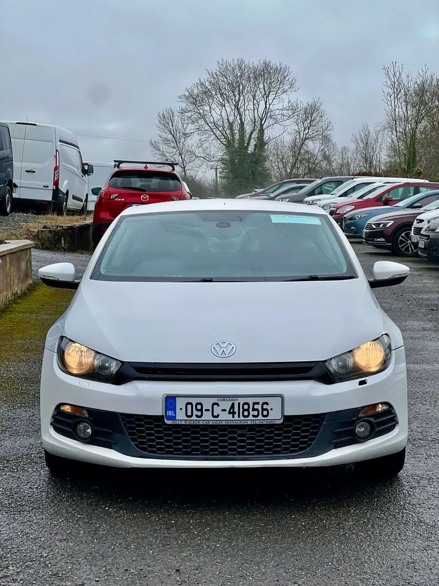 Volkswagen Scirocco 2009 - Image 2