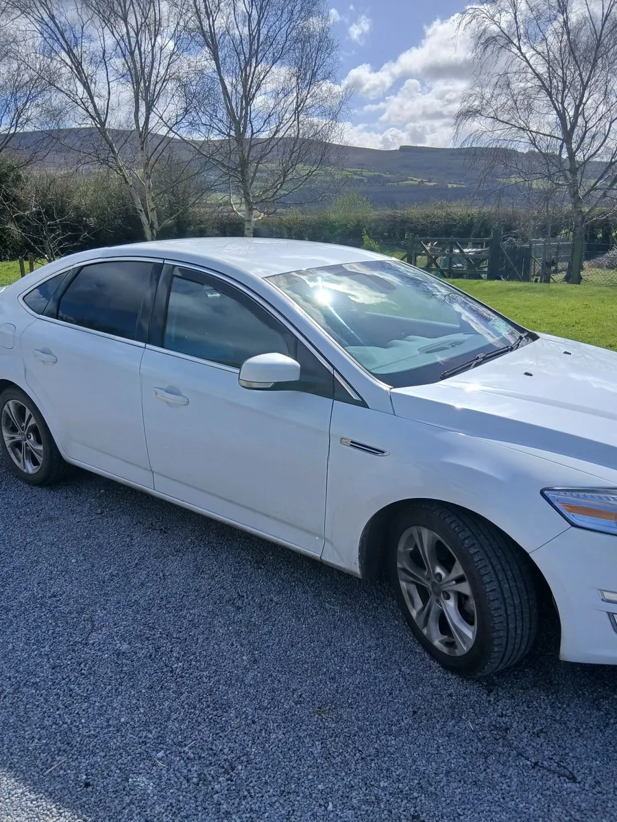 Ford Mondeo 2014 - Image 2