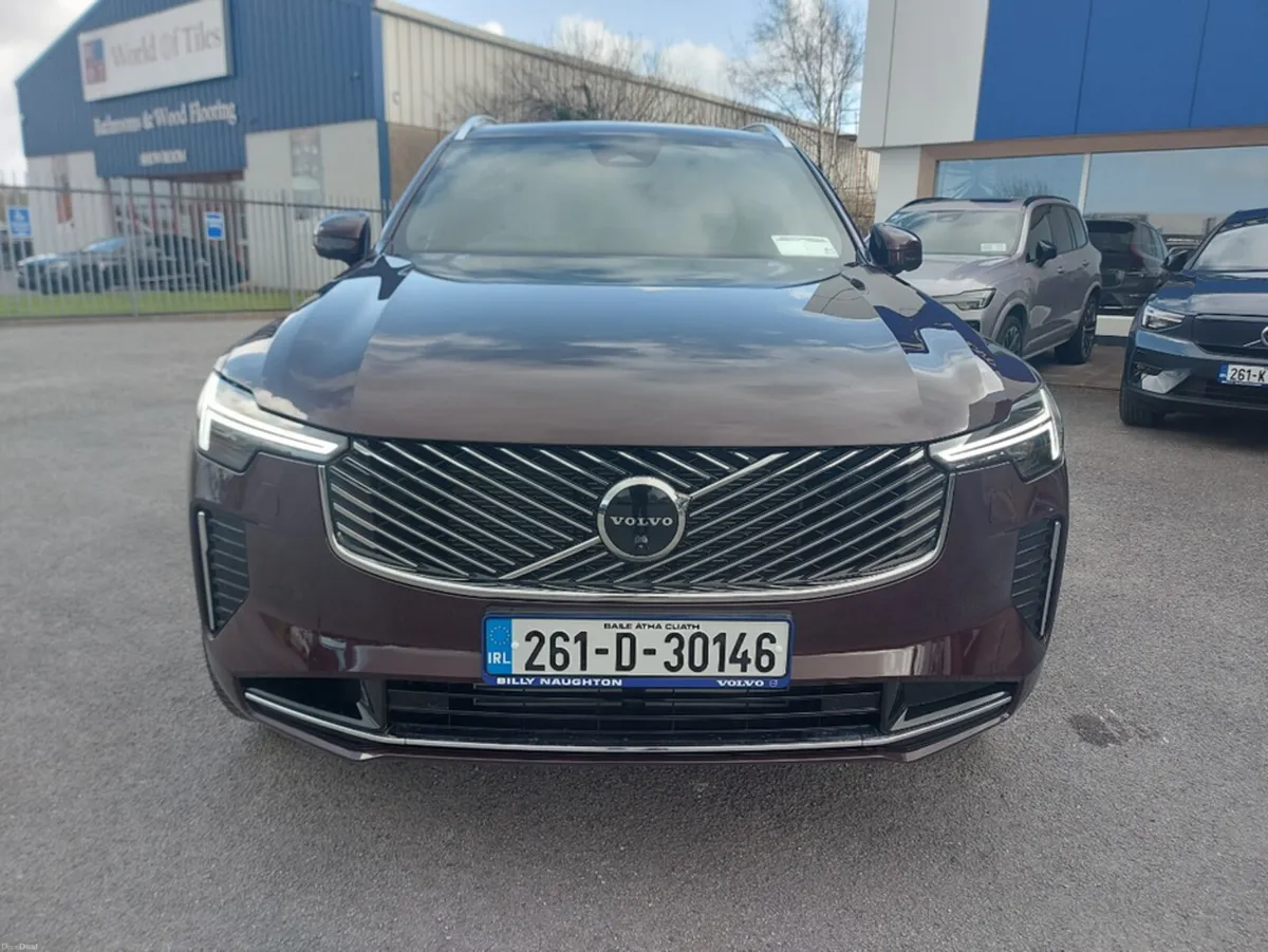 Volvo XC90 Plus Bright PHEV 455bhp - Image 4