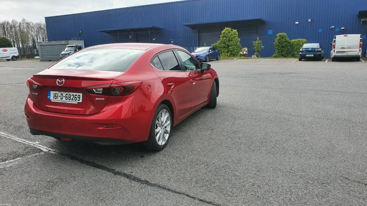 Mazda Mazda3 2016 - Image 3