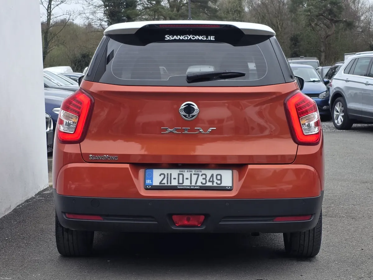 SsangYong Tivoli 1.6 PETROL AUTOMATIC - Image 3
