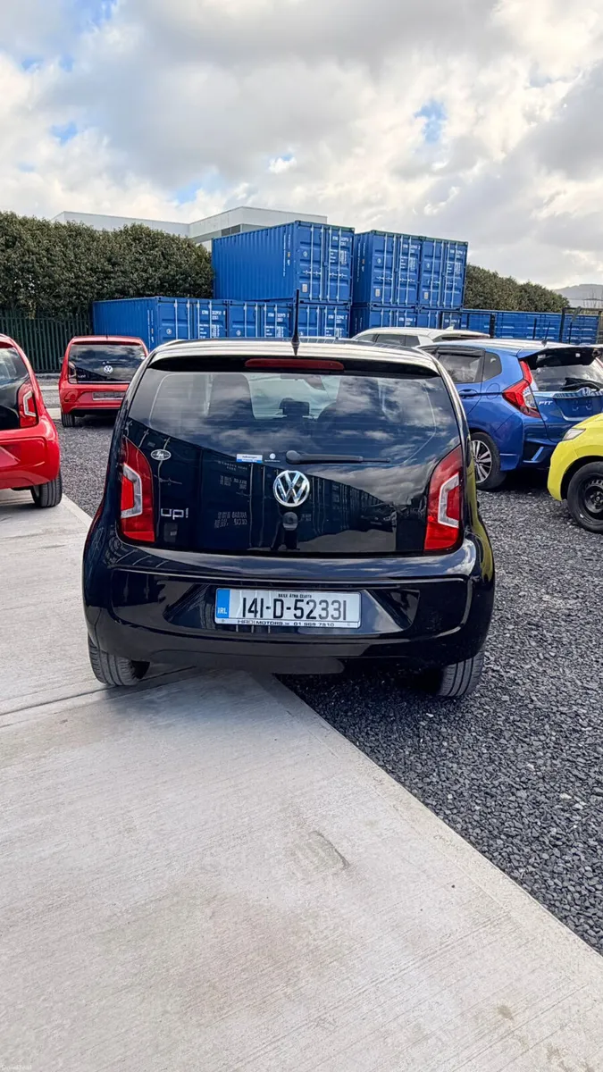 Volkswagen up! 2014 - Image 2