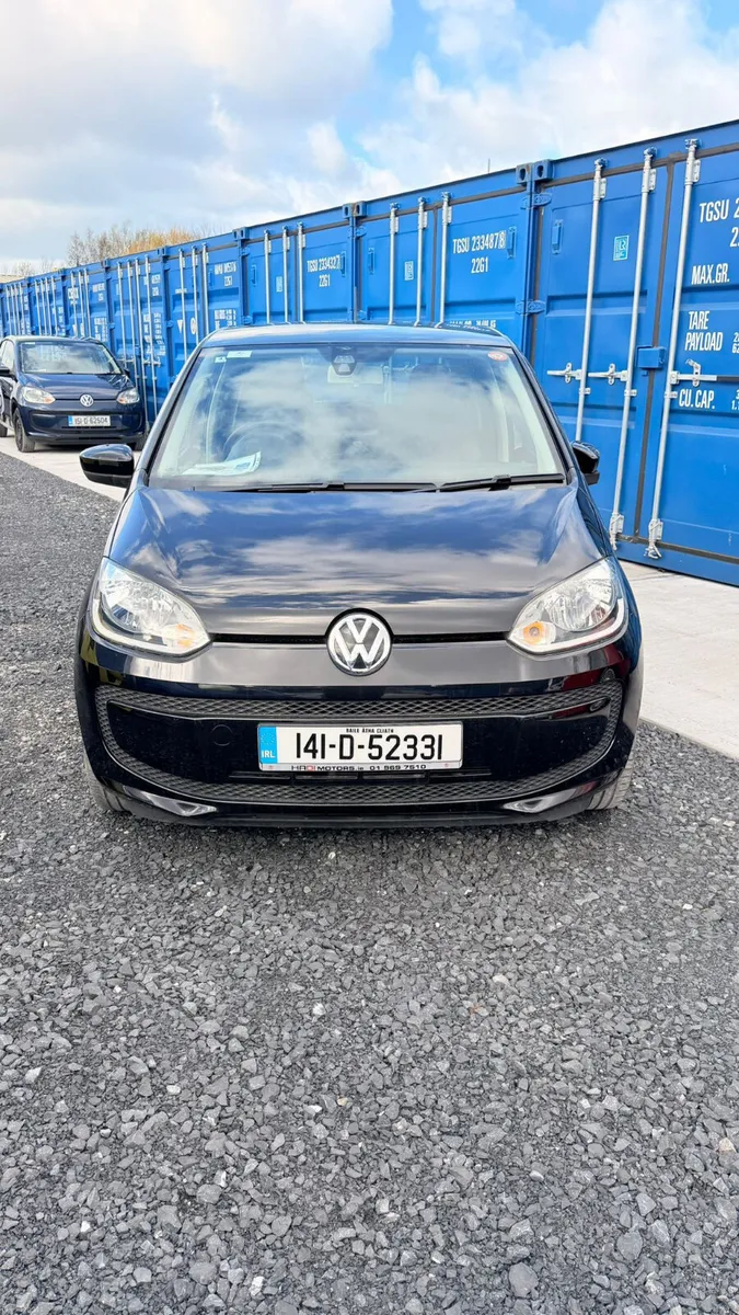 Volkswagen up! 2014 - Image 1
