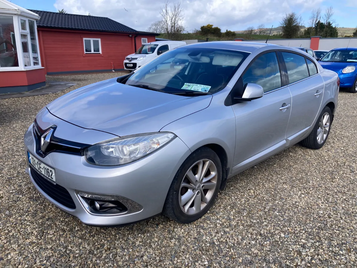 Renault Fluence 2013 Automatic - Image 2