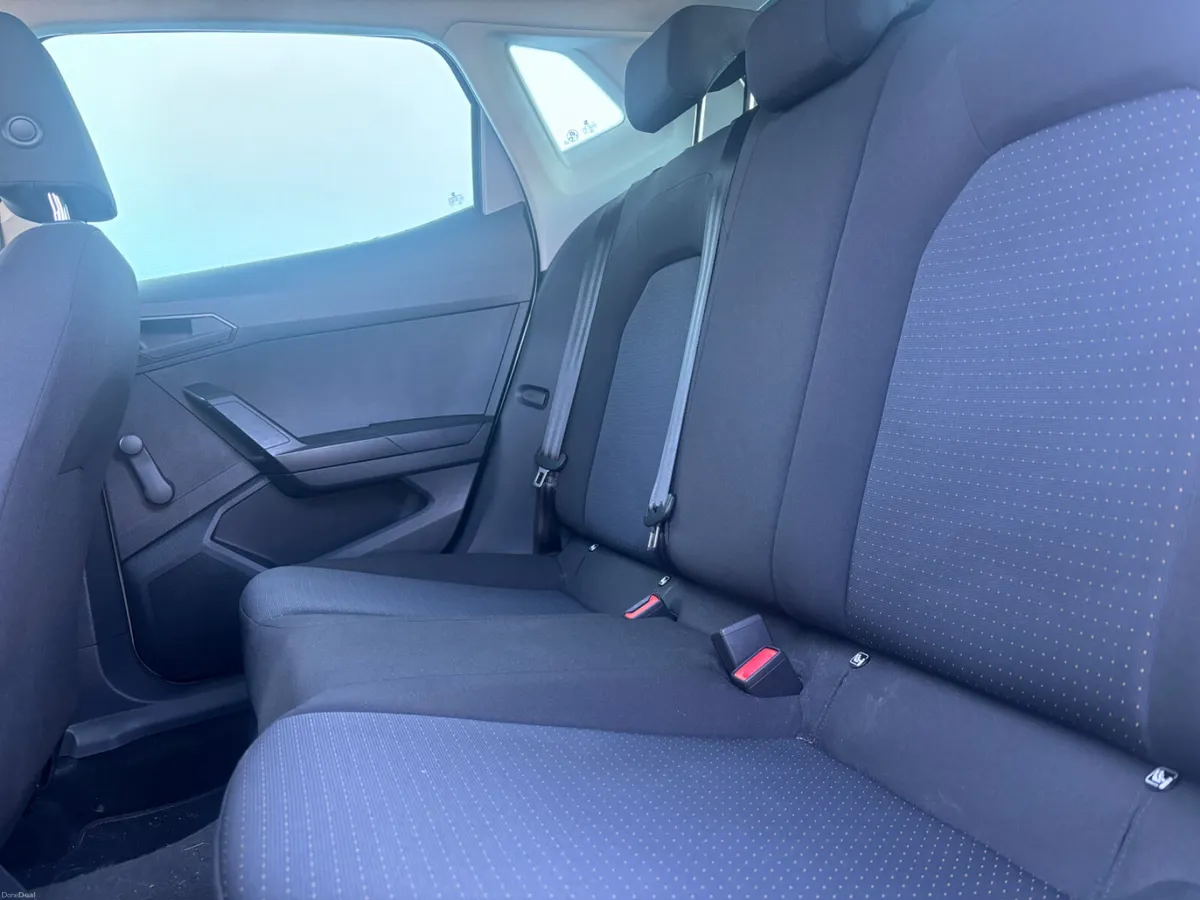 2023 SEAT IBIZA SE 1.0 TSi 95BHP V LOW KMS - Image 3