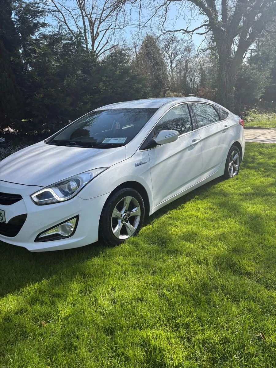 2014 Hyundai i40 - Image 1