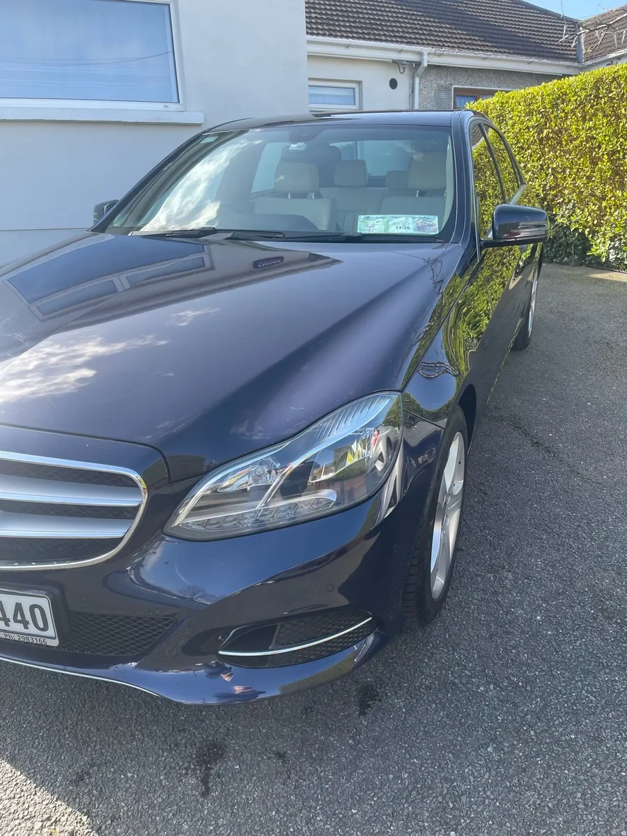 Mercedes Benz E200 Bluetec Avant - Image 3