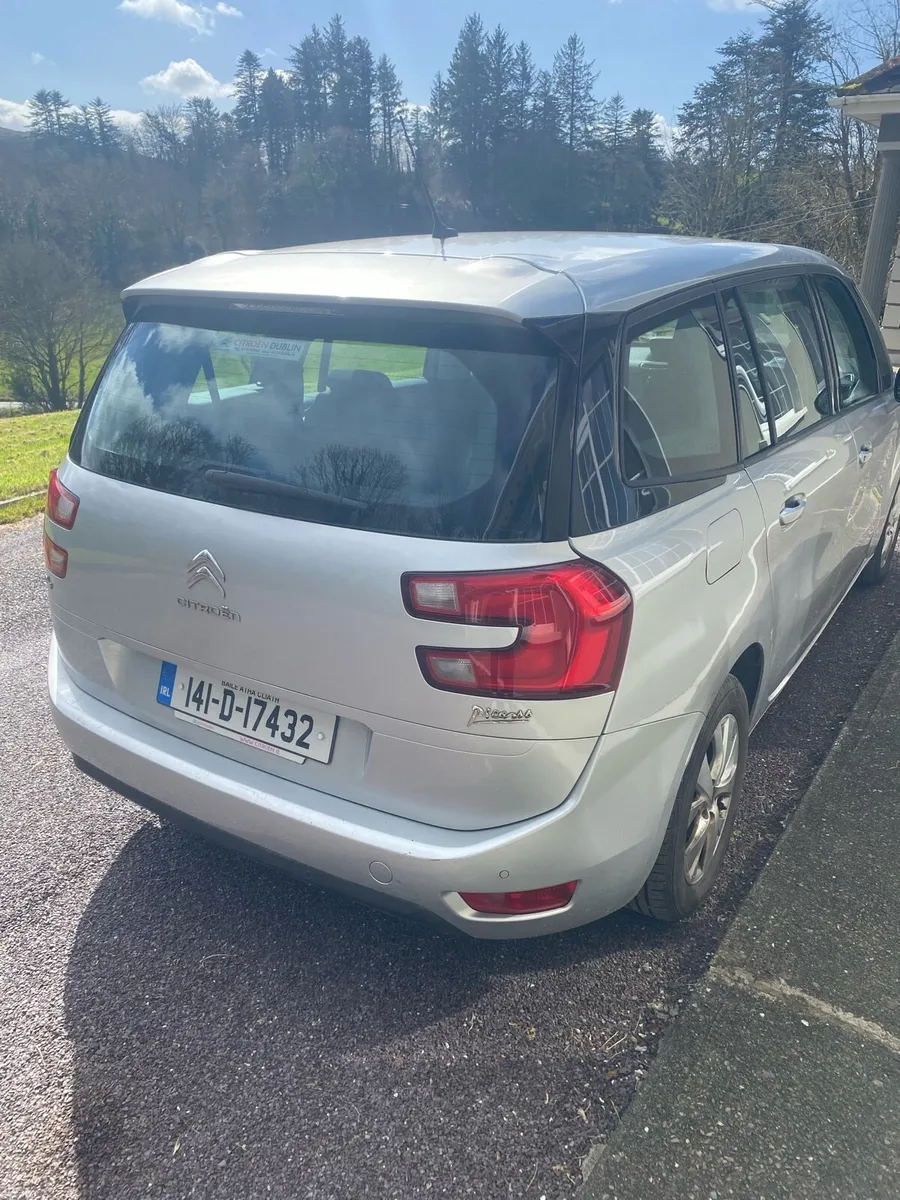 Citroen c4 7 seater auto - Image 4