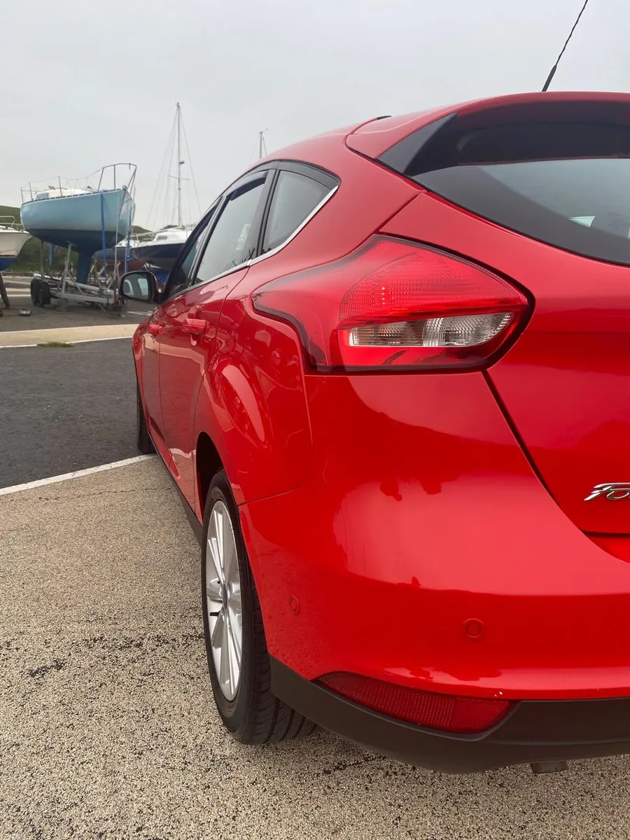 Ford Focus - Image 3