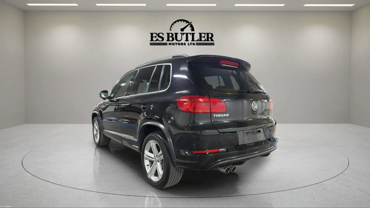 2014 Vw Tiguan 1.4L AUTO R-LINE ONLY 55,000KMS - Image 3