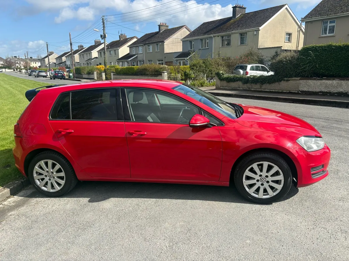 VW Golf 1.2 Petrol - Image 3