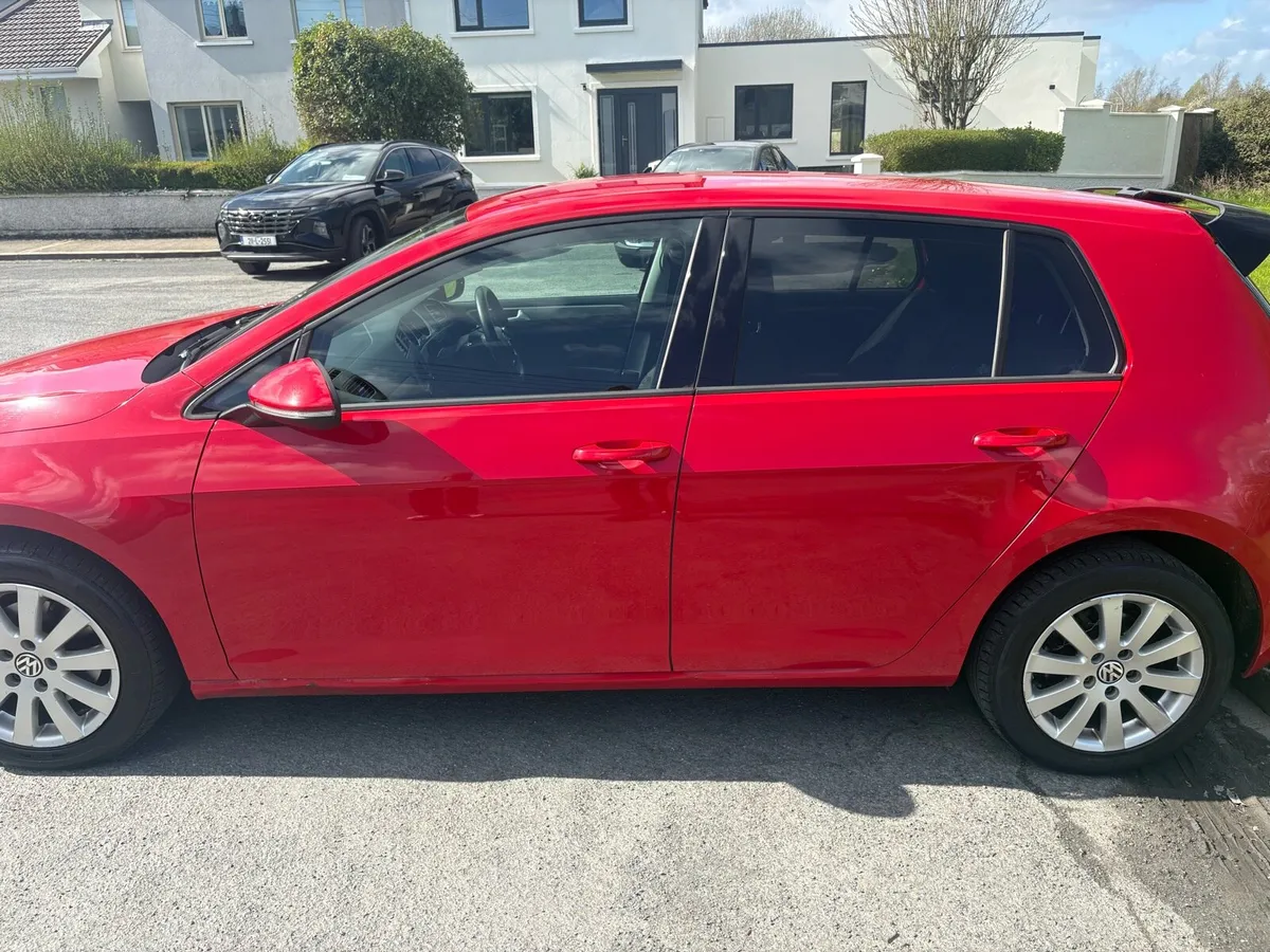 VW Golf 1.2 Petrol - Image 4