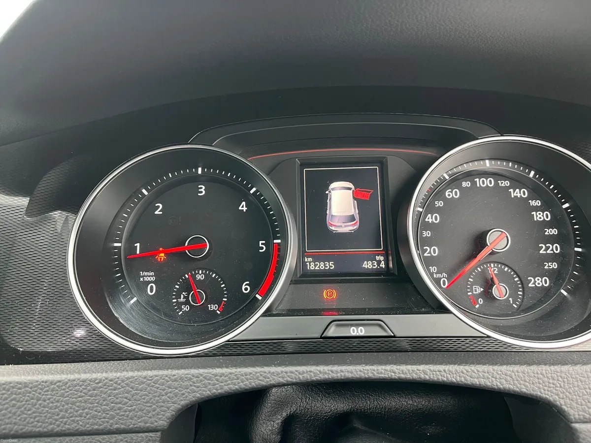 2016 VW Golf - Image 2