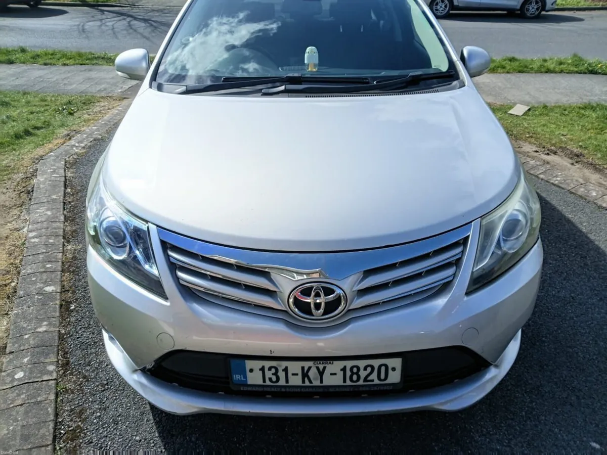 Toyota Avensis 2013 - Image 3