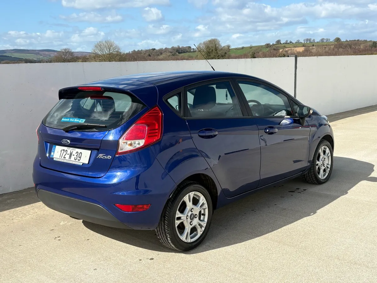Ford fiesta **Low Kms** - Image 4