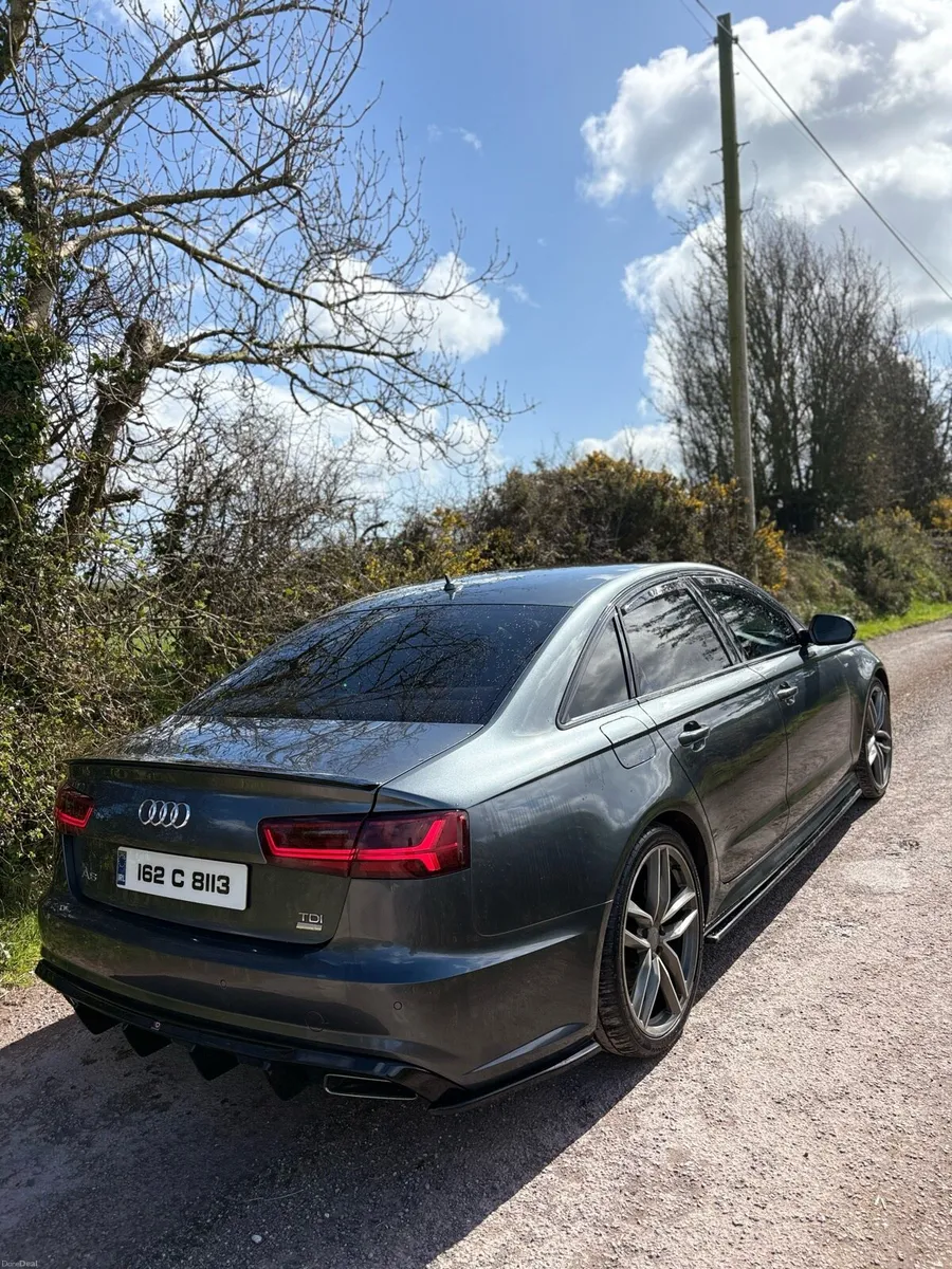 Audi a6 S-Line ultra black edition - Image 2