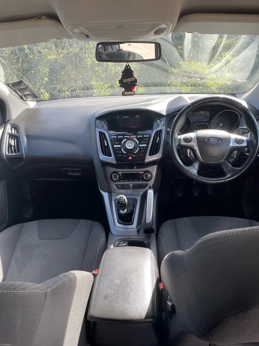 Ford focus - Image 4