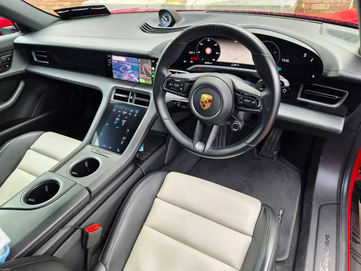 2021 Porsche Taycan 93.4kWh *LOW MILEAGE* - Image 4