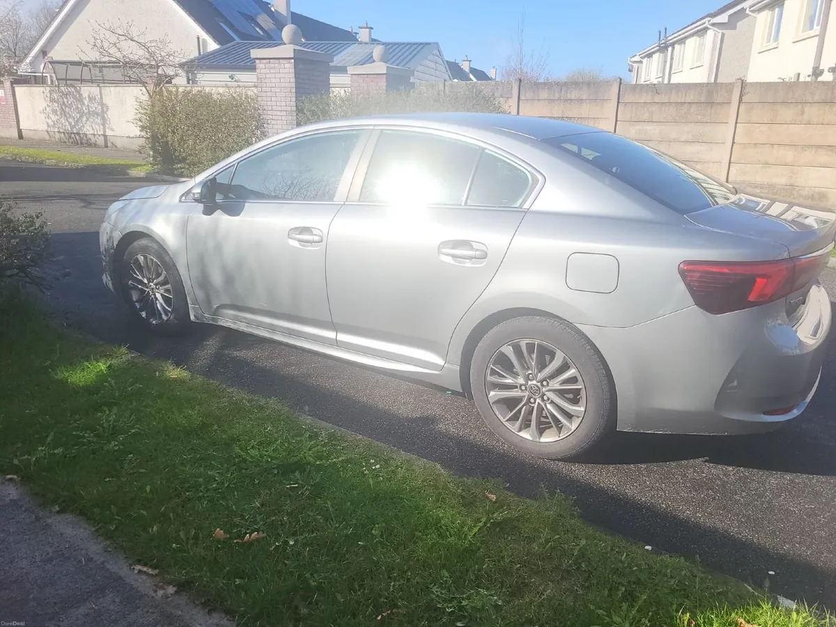 Toyota Avensis 2015 - Image 4