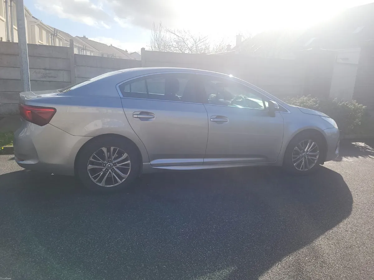 Toyota Avensis 2015 - Image 3