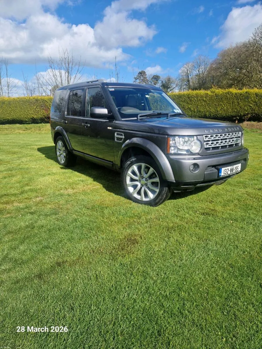 Land Rover Discovery 4 - Image 1