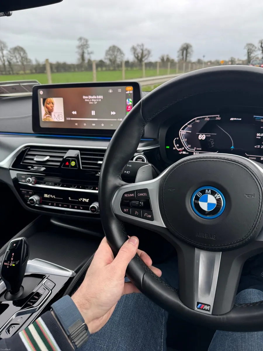 Immaculate 2022 BMW 530e M Sport , Zero Scratches! - Image 4