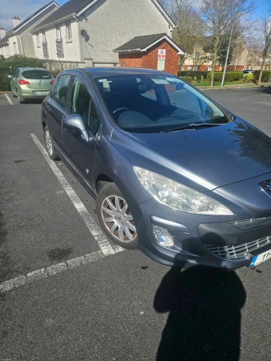 Peugeot 308 - Image 2