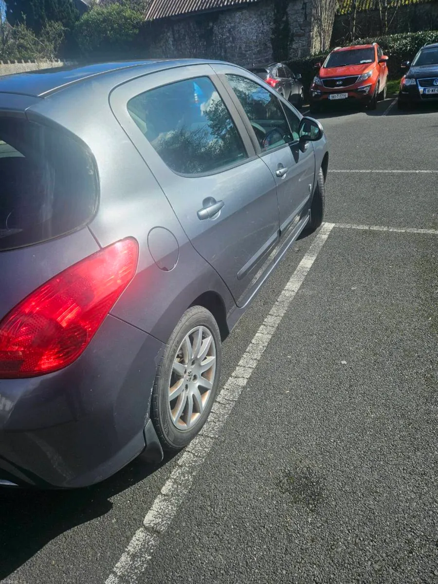 Peugeot 308 - Image 3