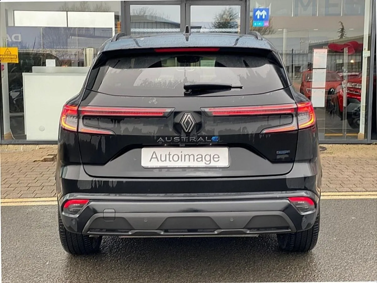 Renault Austral E-TECH Hybrid 200 iconic esprit Al - Image 4